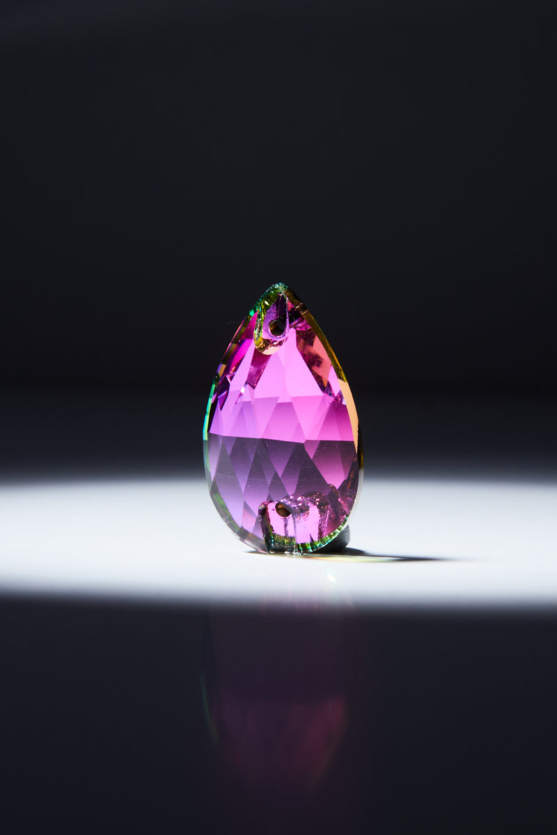 Iridecent Rose Teardrop