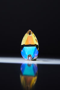 Silk White Teardrop