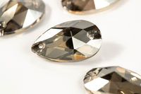 Satin Teardrop