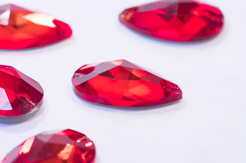 Flame Red Teardrop